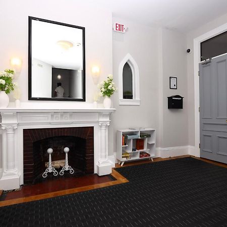 Stylish Studio On Newbury St #3 波士顿 外观 照片